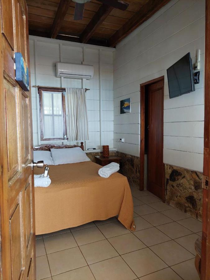 Sunset Bay B&B Brig Bay Bagian luar foto