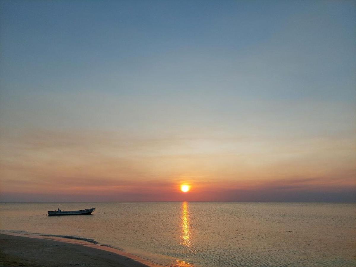 Sunset Bay B&B Brig Bay Bagian luar foto
